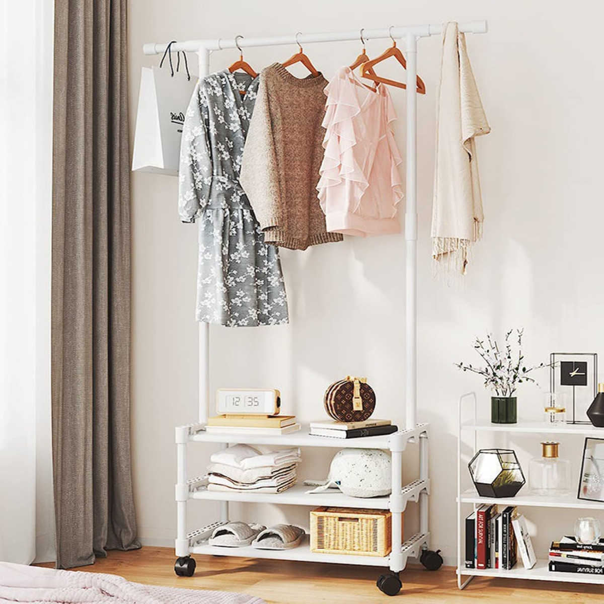 Miniatura 2 de Perchero ruedas p2